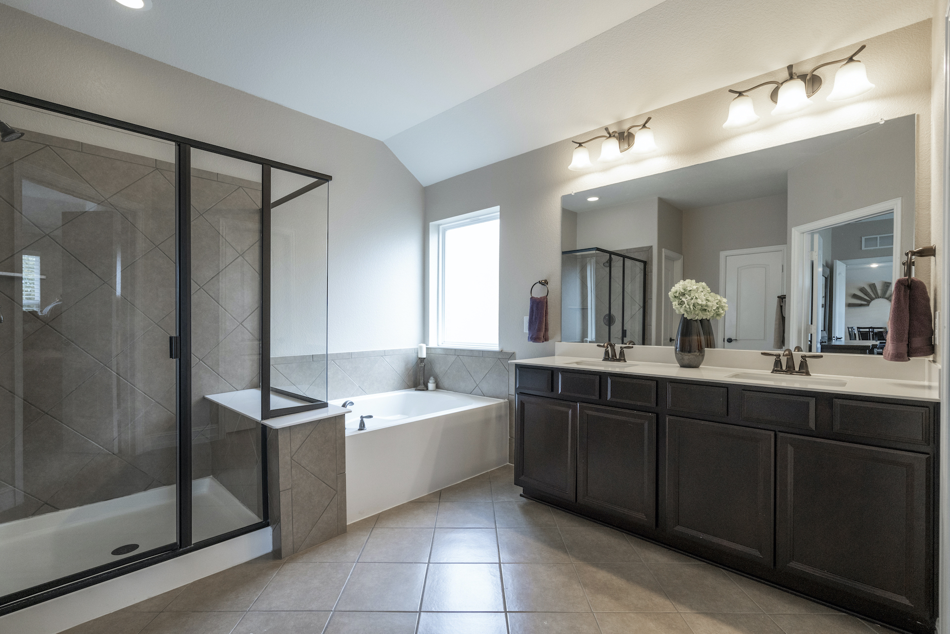 8121 Ponwar Drive | Fort Worth | Texas | 76131 header image.
