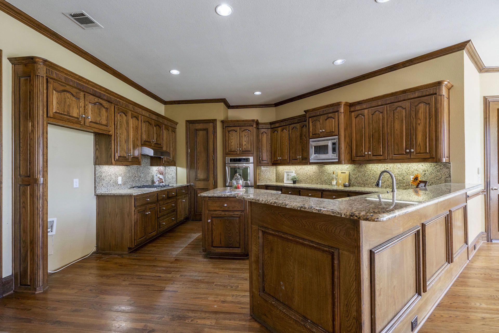 4020 Oakmeadow Dr | Plano | Texas| 75093 header image.