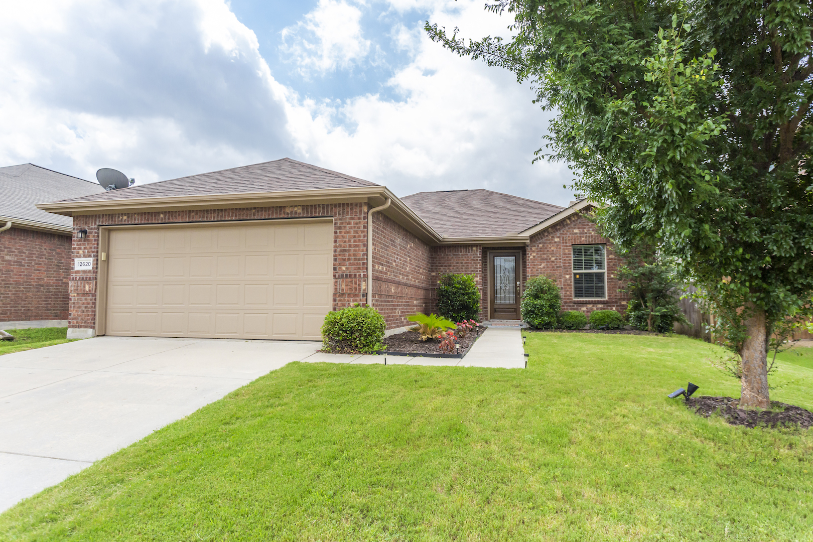 12620 Waterslide Way | Frisco | TX | 75306 header image.