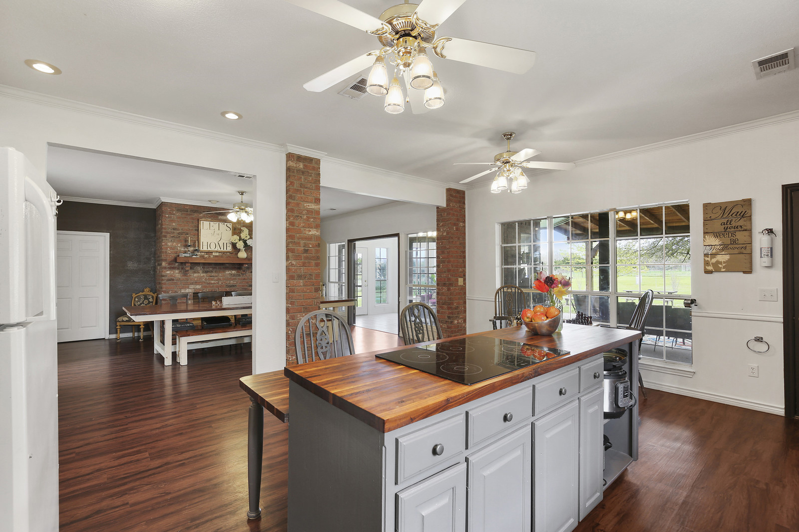 822 Eagle Point | Van Alstyne | 75495 header image.