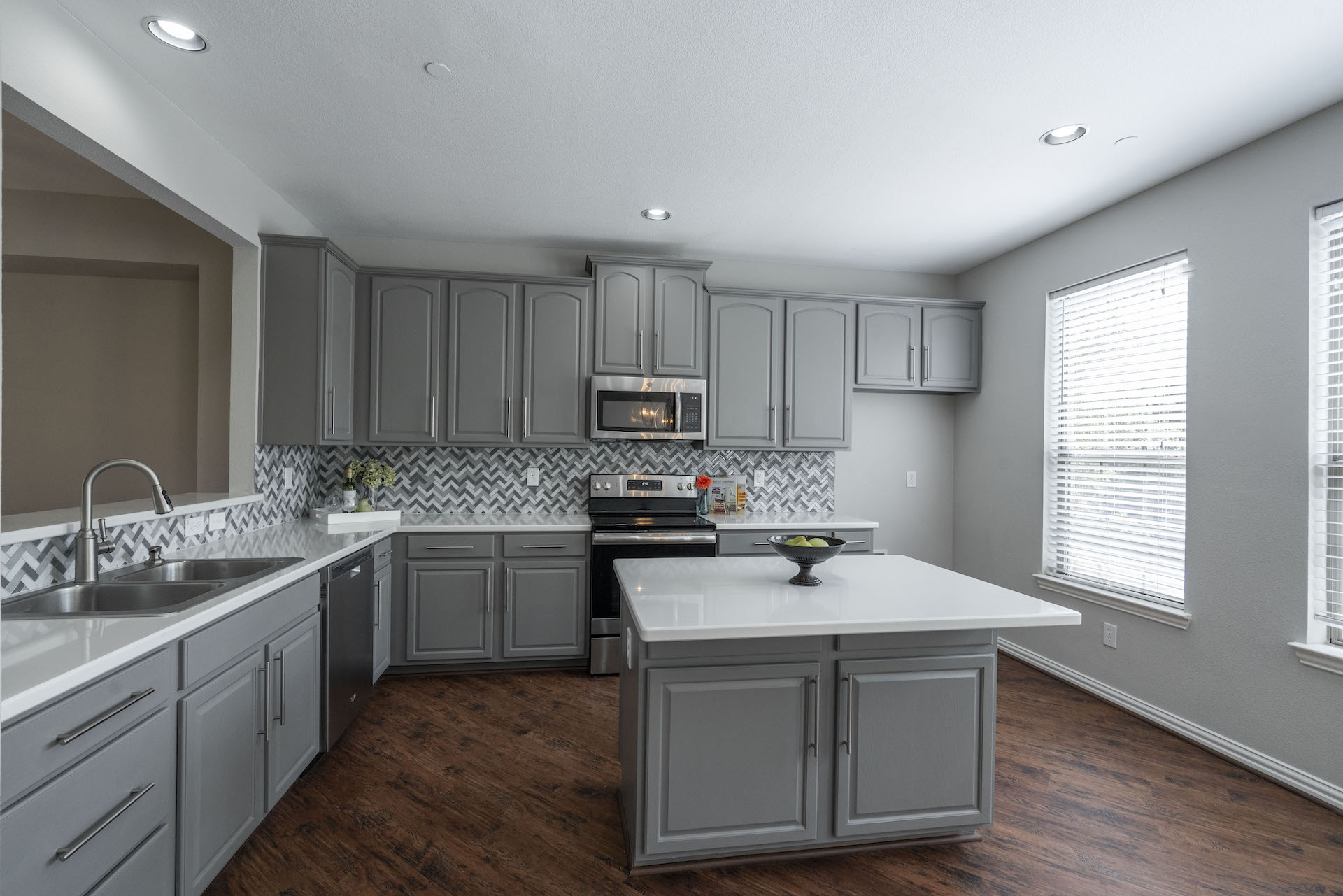 1487 Chase Ln | Irving | Texas | 75063 header image.