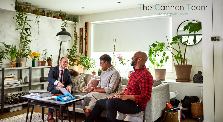 Avoid These Common Mistakes After Applying for a Mortgage header image.