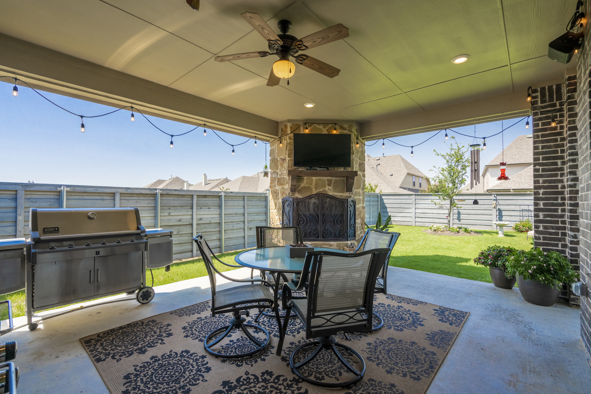 717 Boardwalk Way | Aubrey | Texas | 76227 header image.