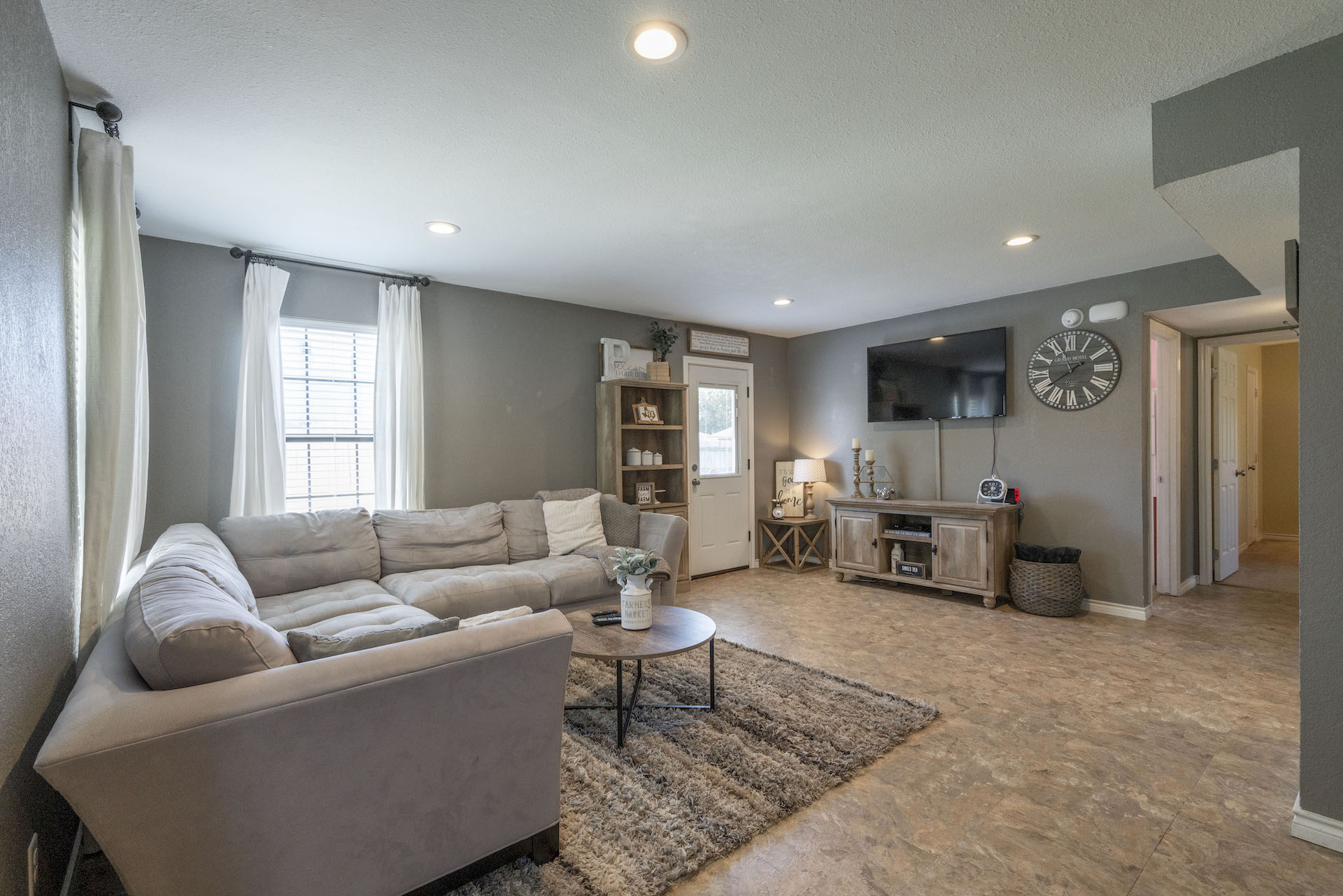 424 N Sierra Trail | Pilot Point | Texas | 76258 header image.
