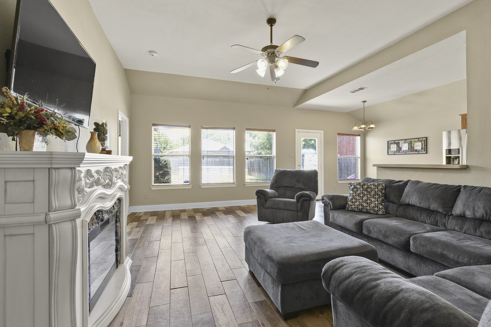 1035 Port Aransas Dr | Little Elm | TX | 75068 header image.
