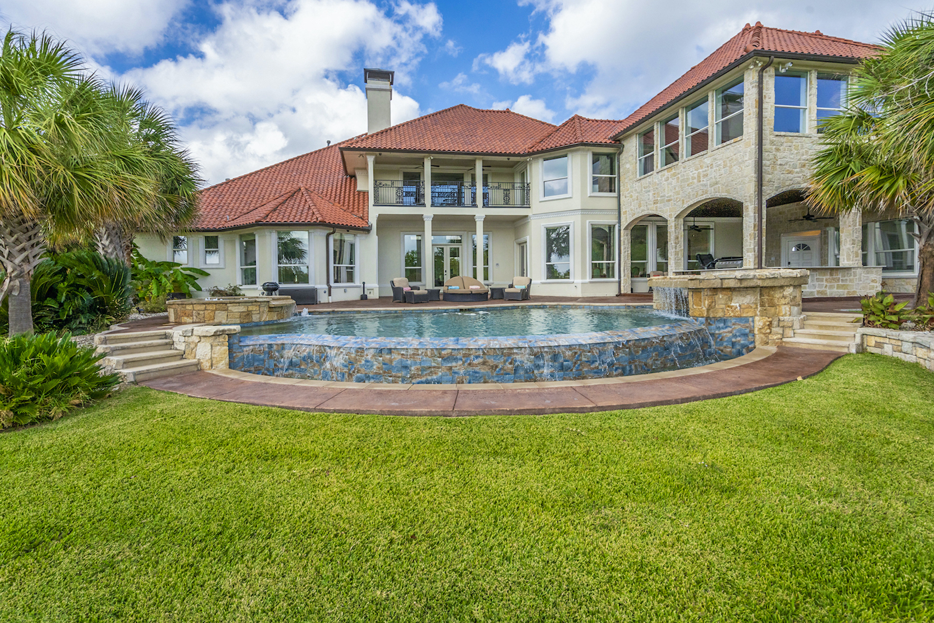 205 Crystal Court | Heath, TX | 75032 header image.