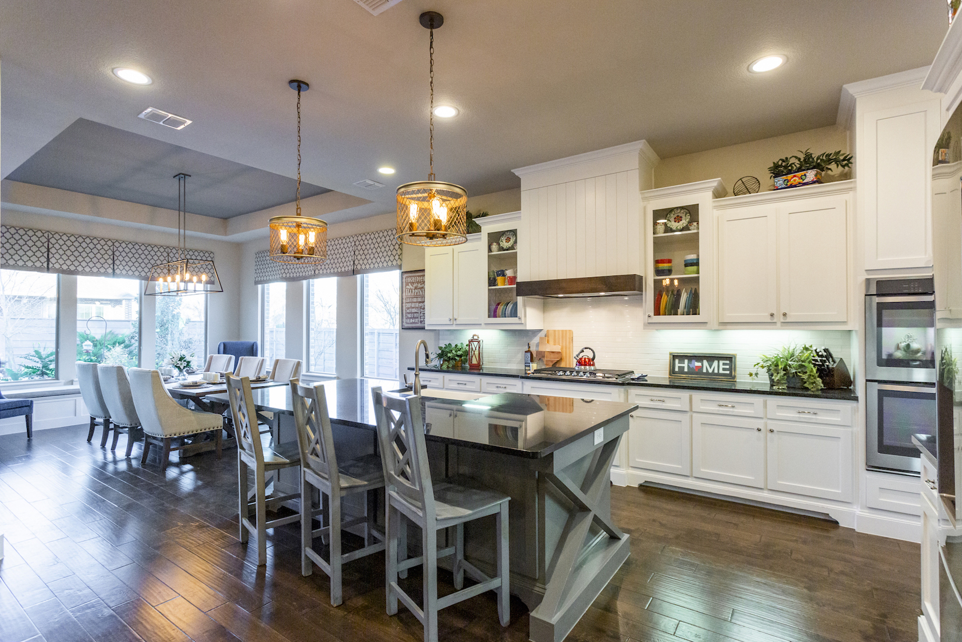 729 Dusty Trl | Aubrey | Texas | 76227 header image.