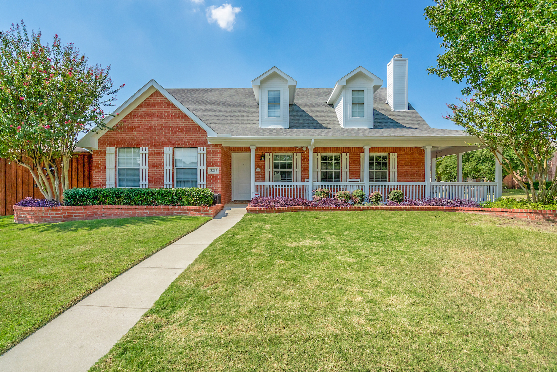 8213 Pacific Street| Frisco | Texas |75035 header image.