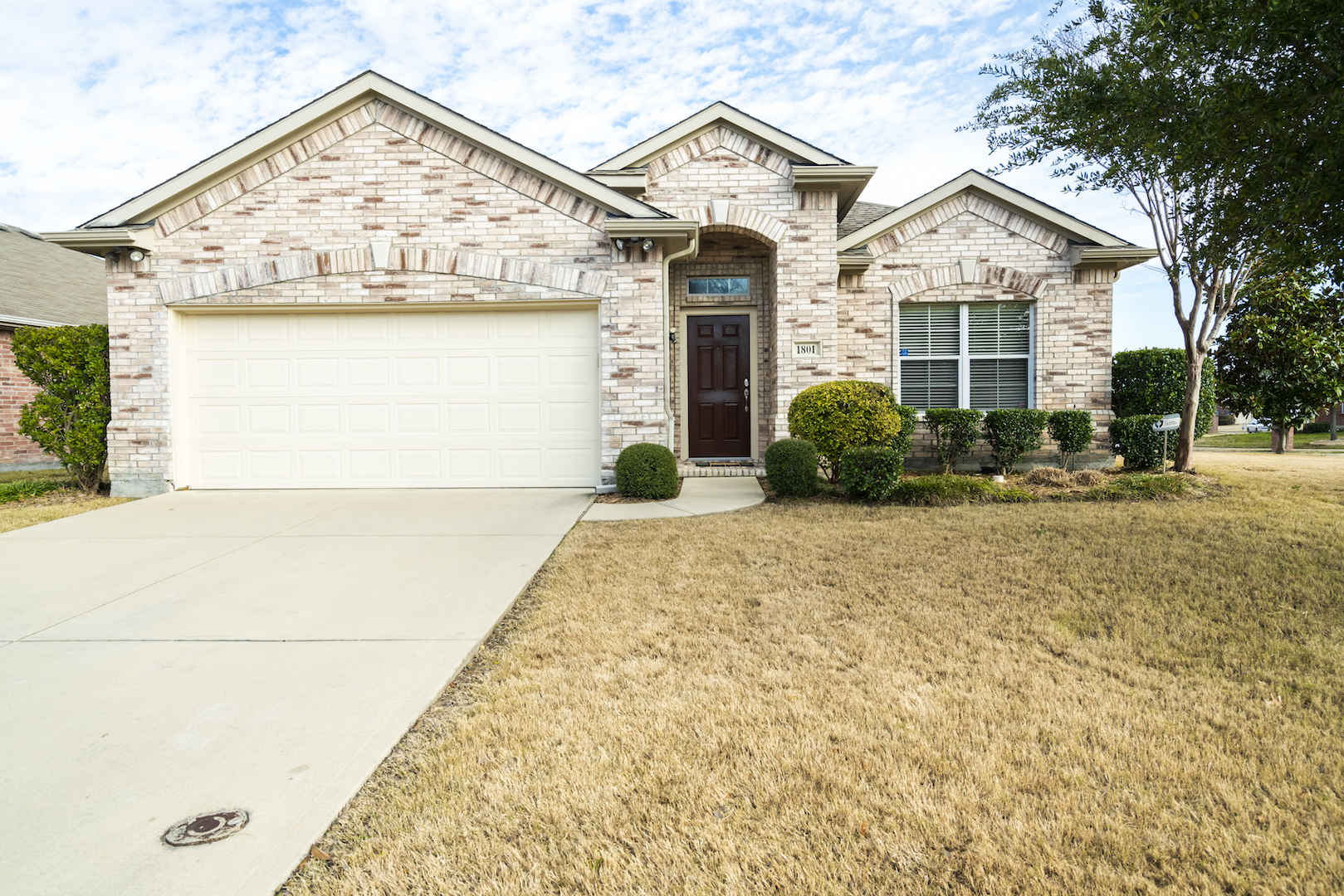 1801 Fairbanks Dr | Princeton | TX | 75407 header image.