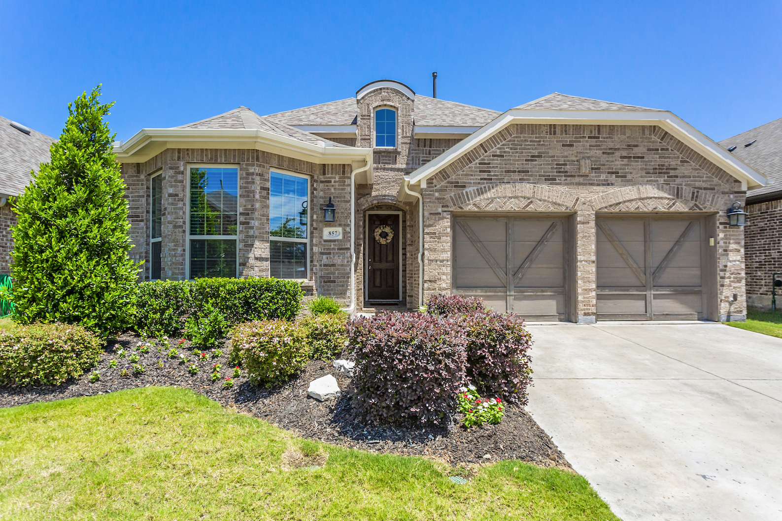 857 Countryside Way | Aubrey | TX | 76227 header image.