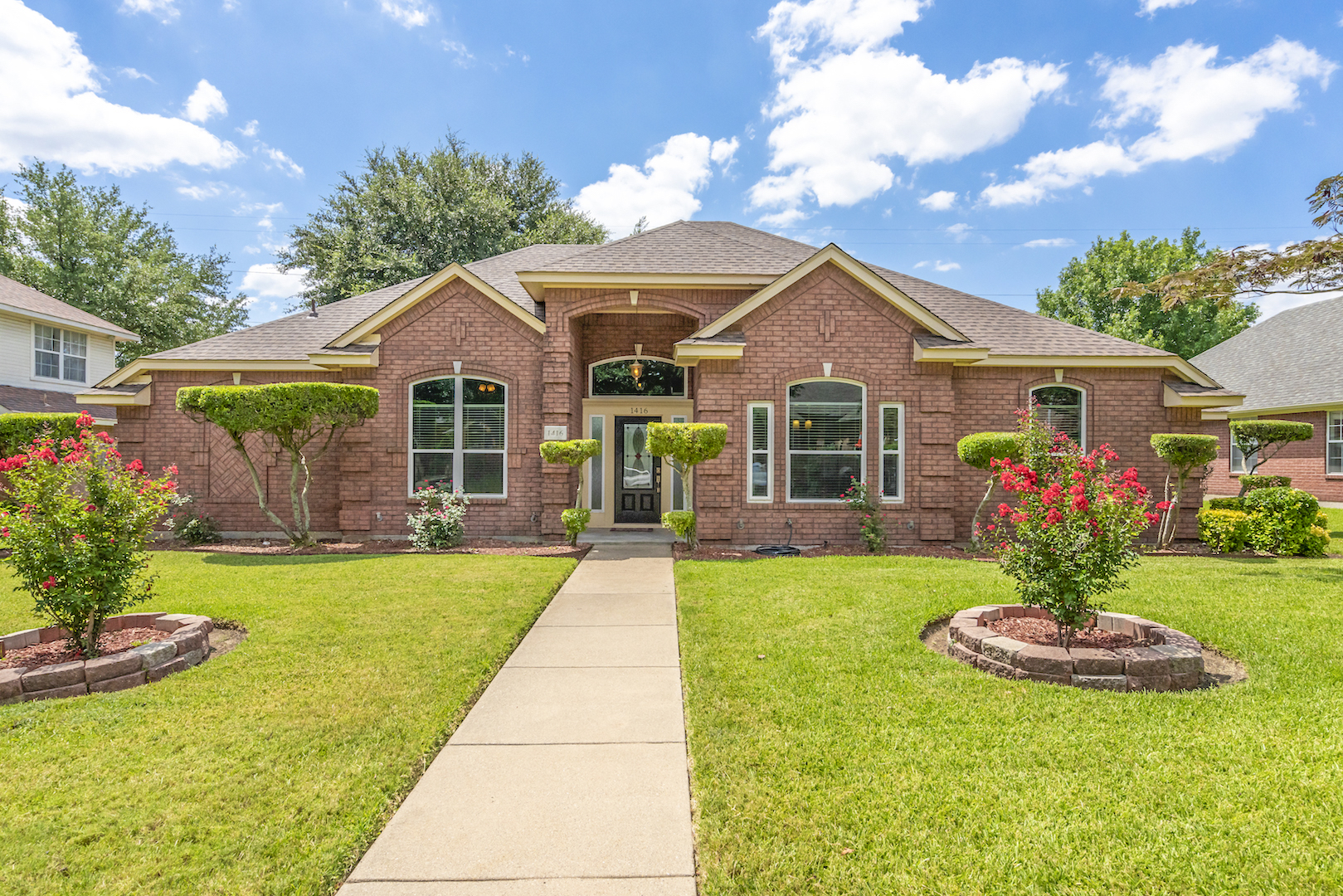 1416 Daventry Drive | Desoto | TX | 75115 header image.