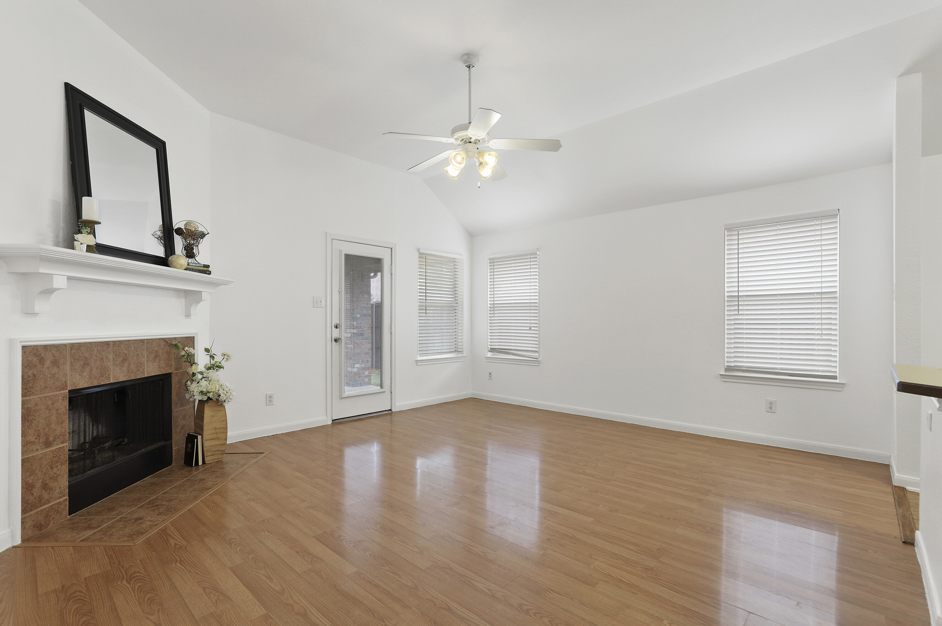 2612 Cascade Cove Dr | Little Elm | Texas | 75068 header image.