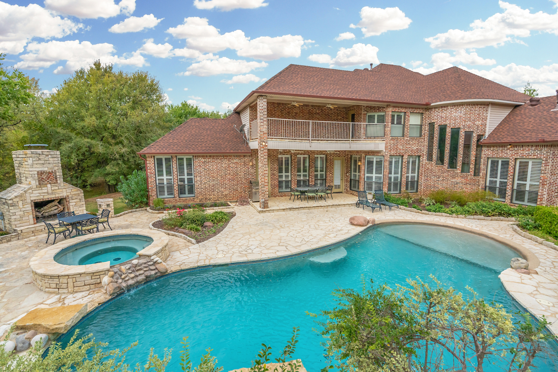10333 Arvin Hill Drive | Aubrey | Texas | 76227 header image.