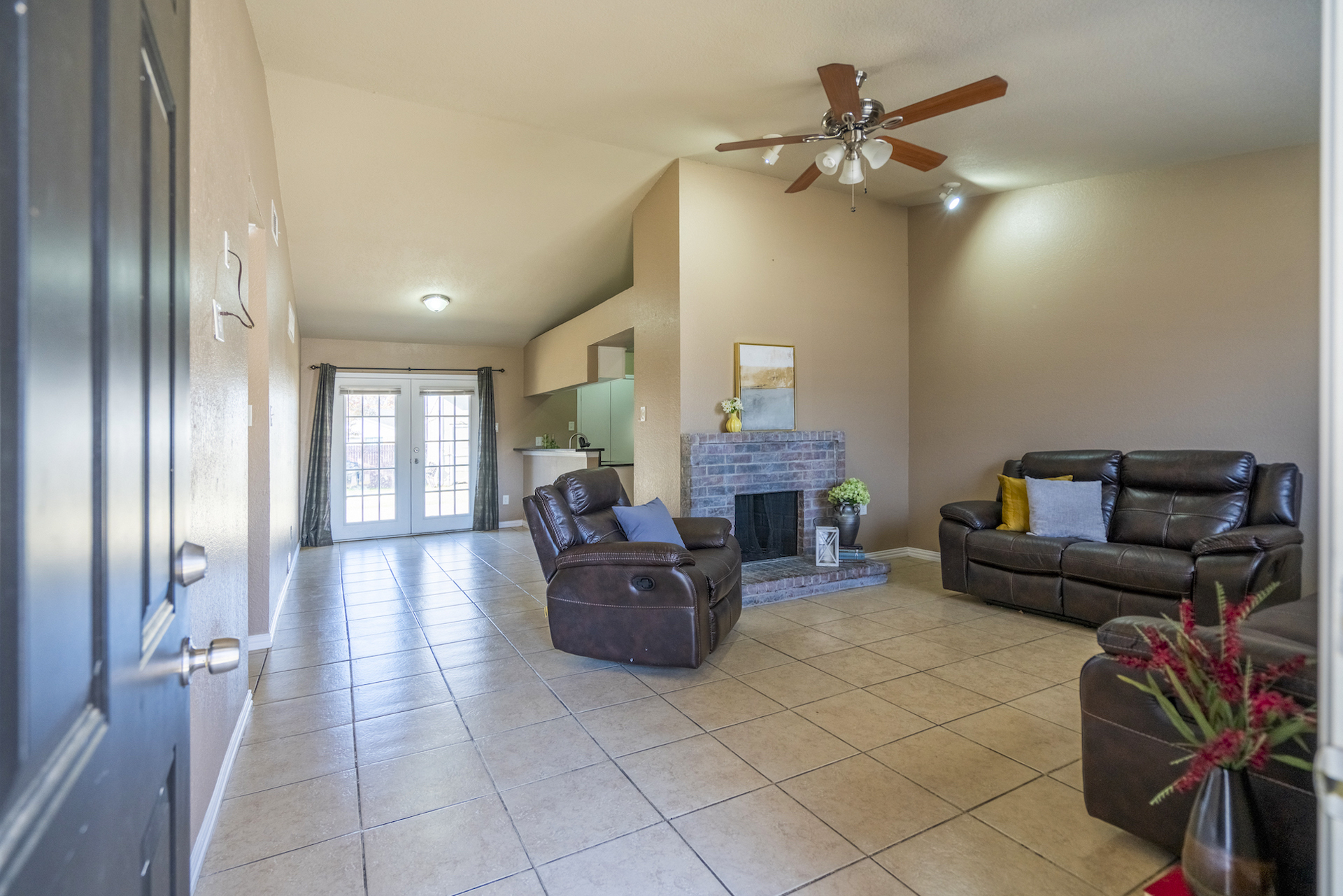 7932 Colfax Lane | Fort Worth | Texas | 76134 header image.