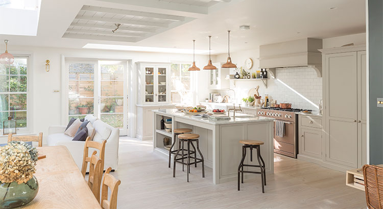 Looking to Upgrade Your Current Home? Now’s the Time to Move-Up! header image.