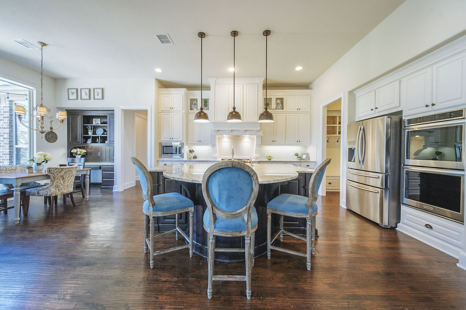 13712 Spring Wagon Drive | Frisco | Texas | 75035 header image.