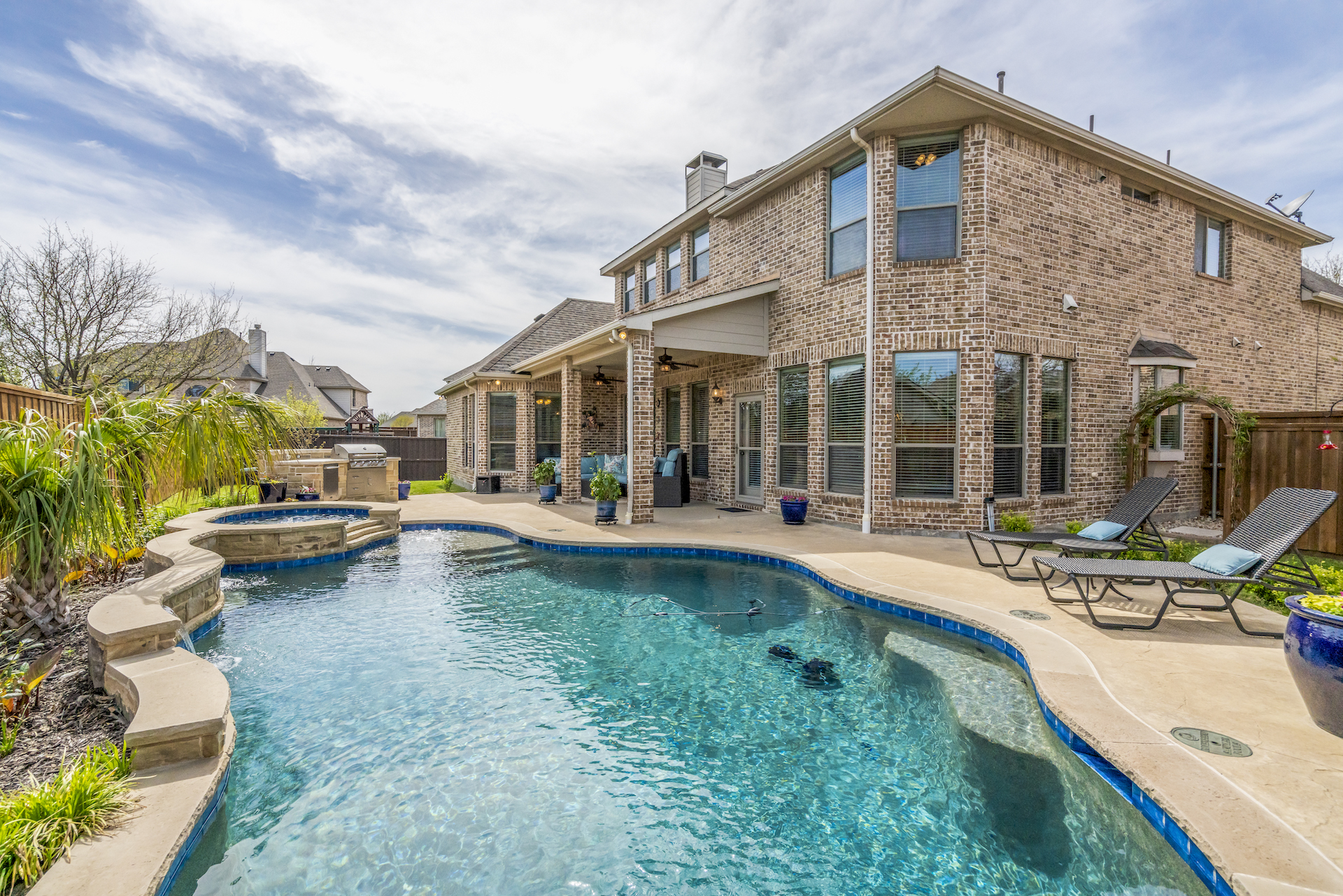 15817 Christopher Lane | Frisco | TX | 75035 header image.