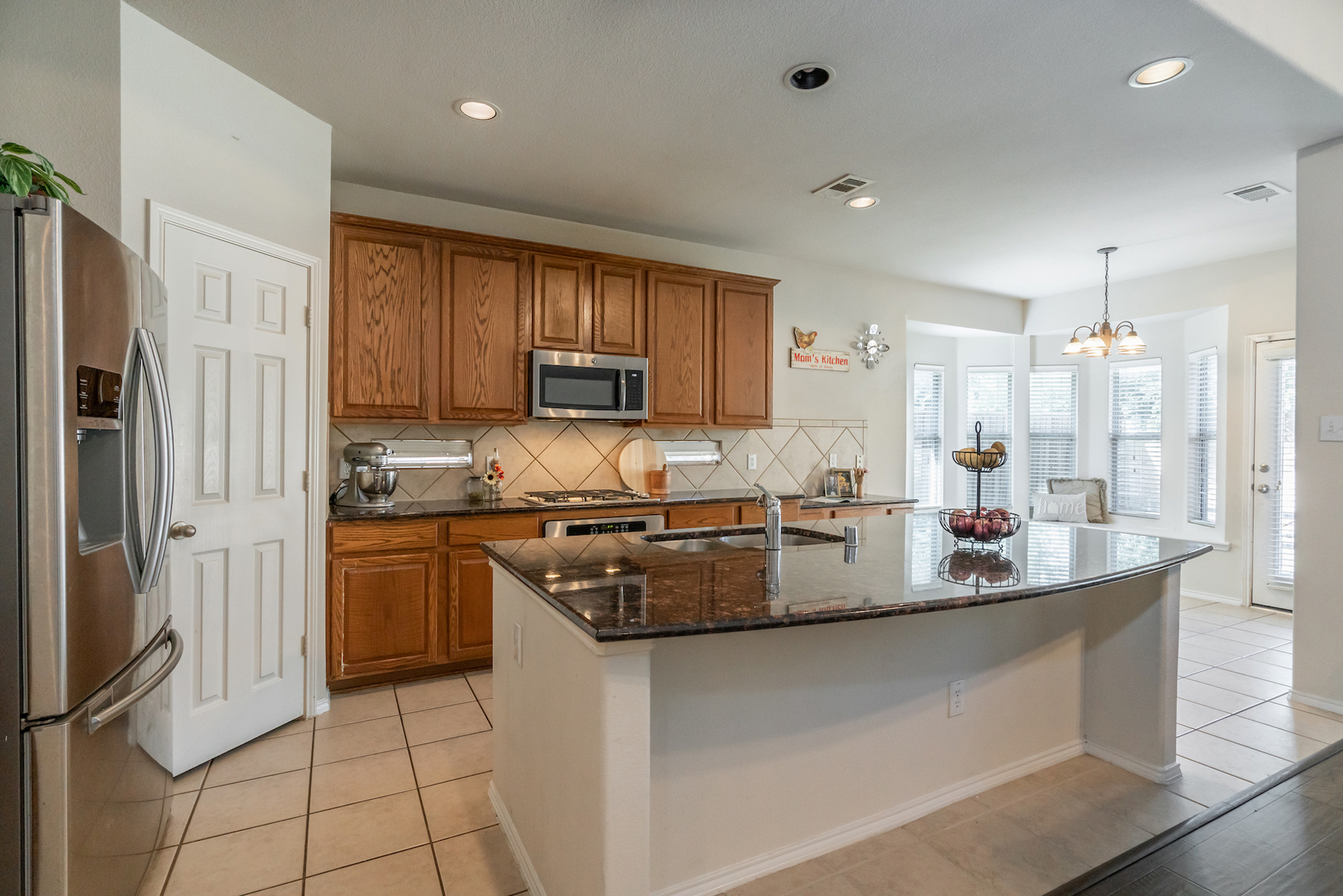 5637 Crimson Oaks | Frisco | Texas | 75035 header image.
