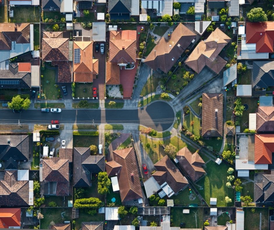 Will We See a Surge of Homebuyers Moving to the Suburbs? header image.