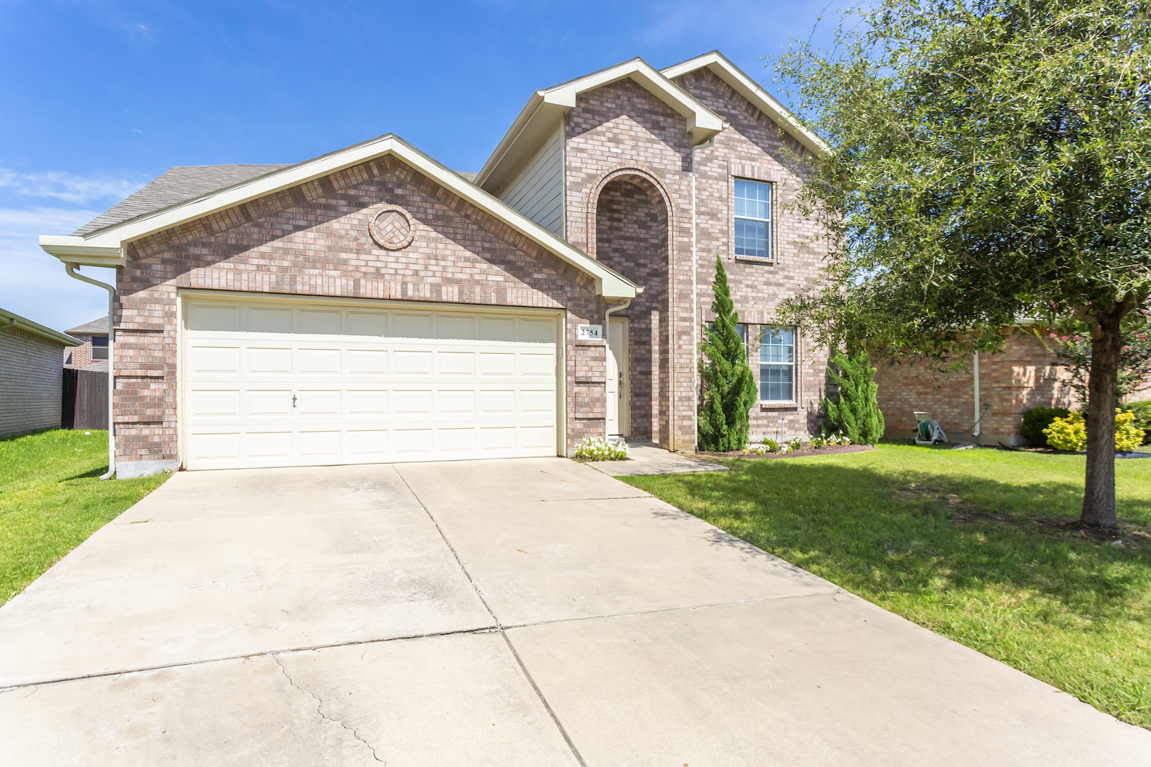 2754 Hacienda Lake Drive | Little Elm | TX | 75068 header image.