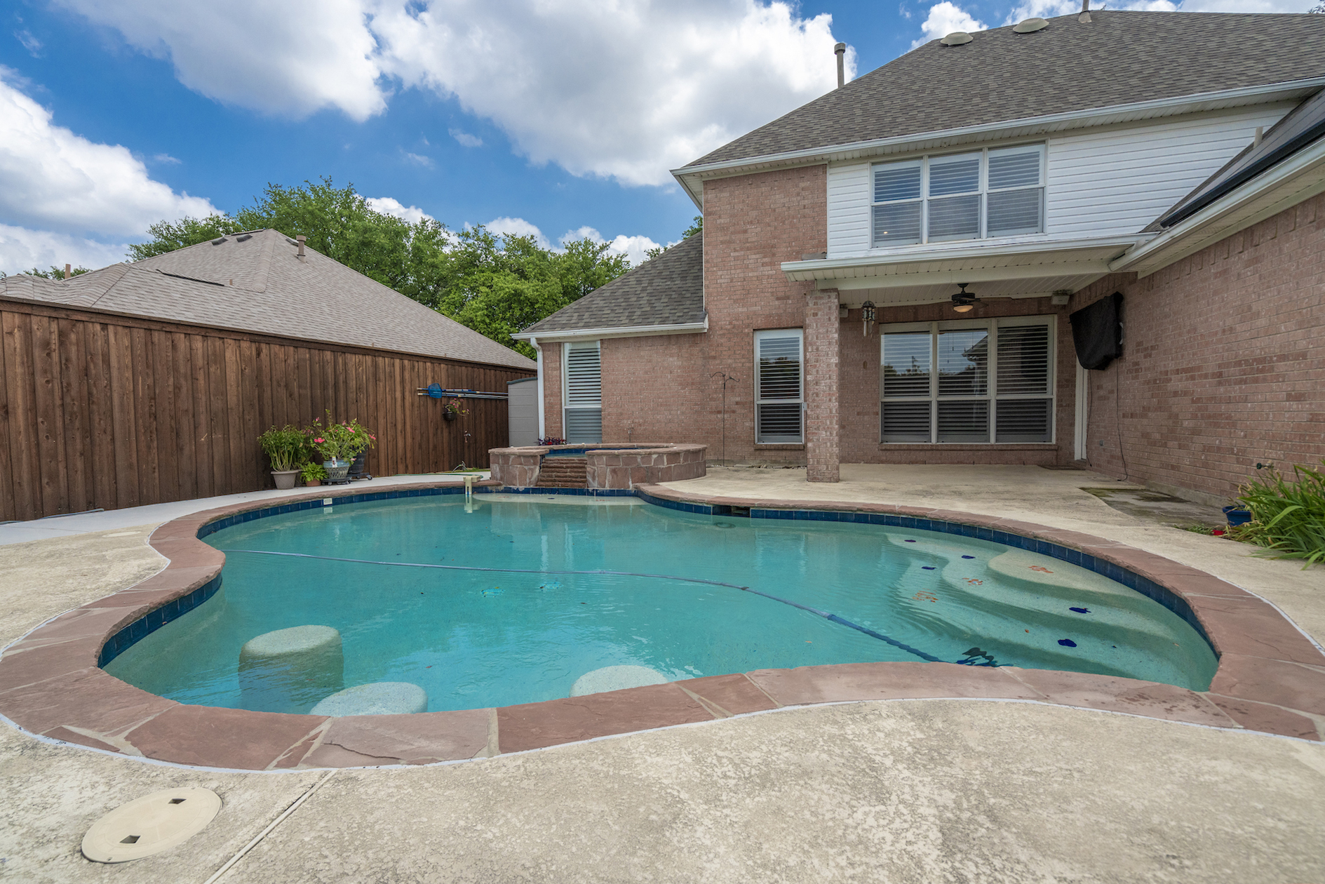 3907 Belton Drive | Dallas | Texas | 75287 header image.