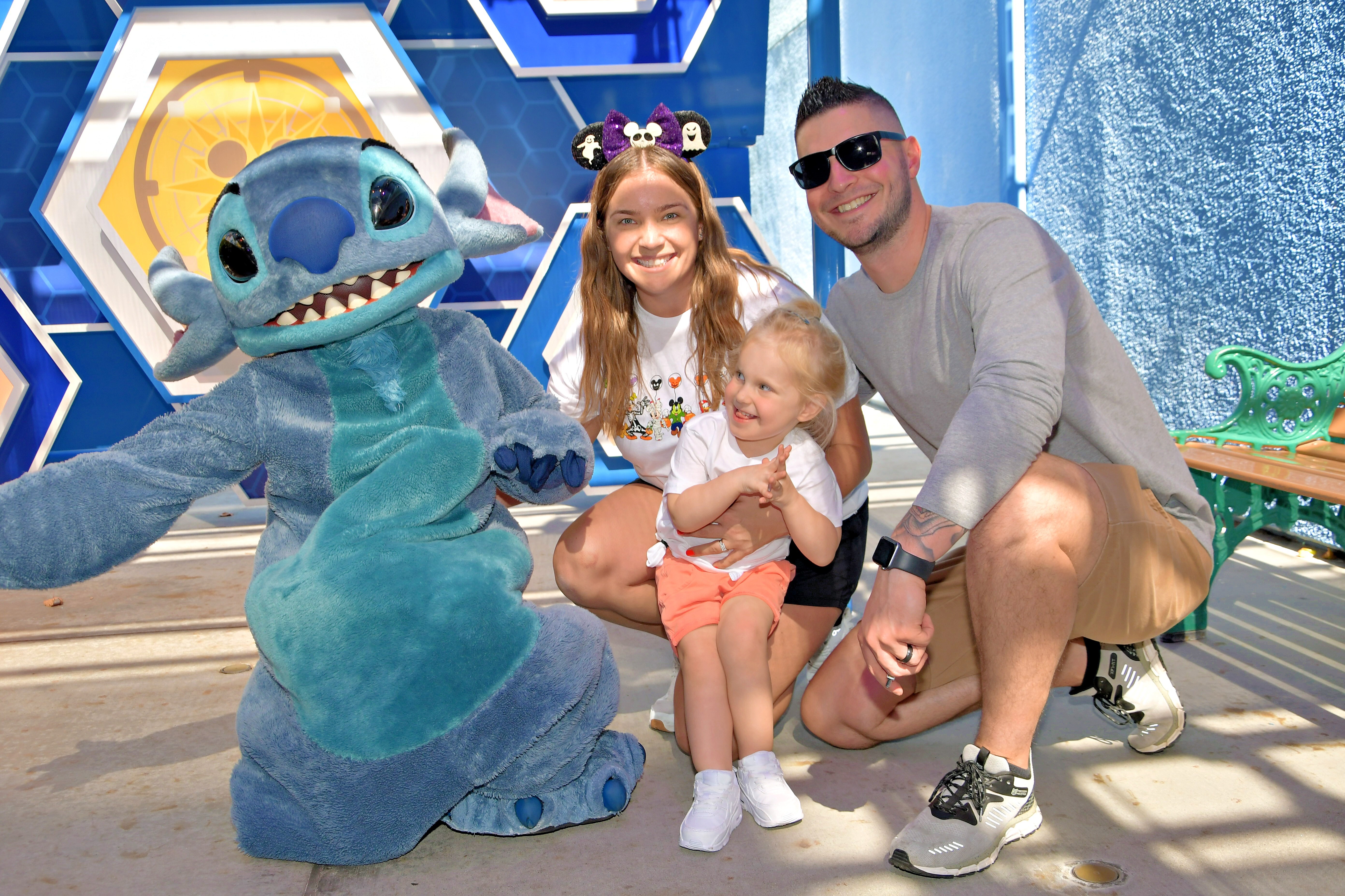family of 3 with stitch 