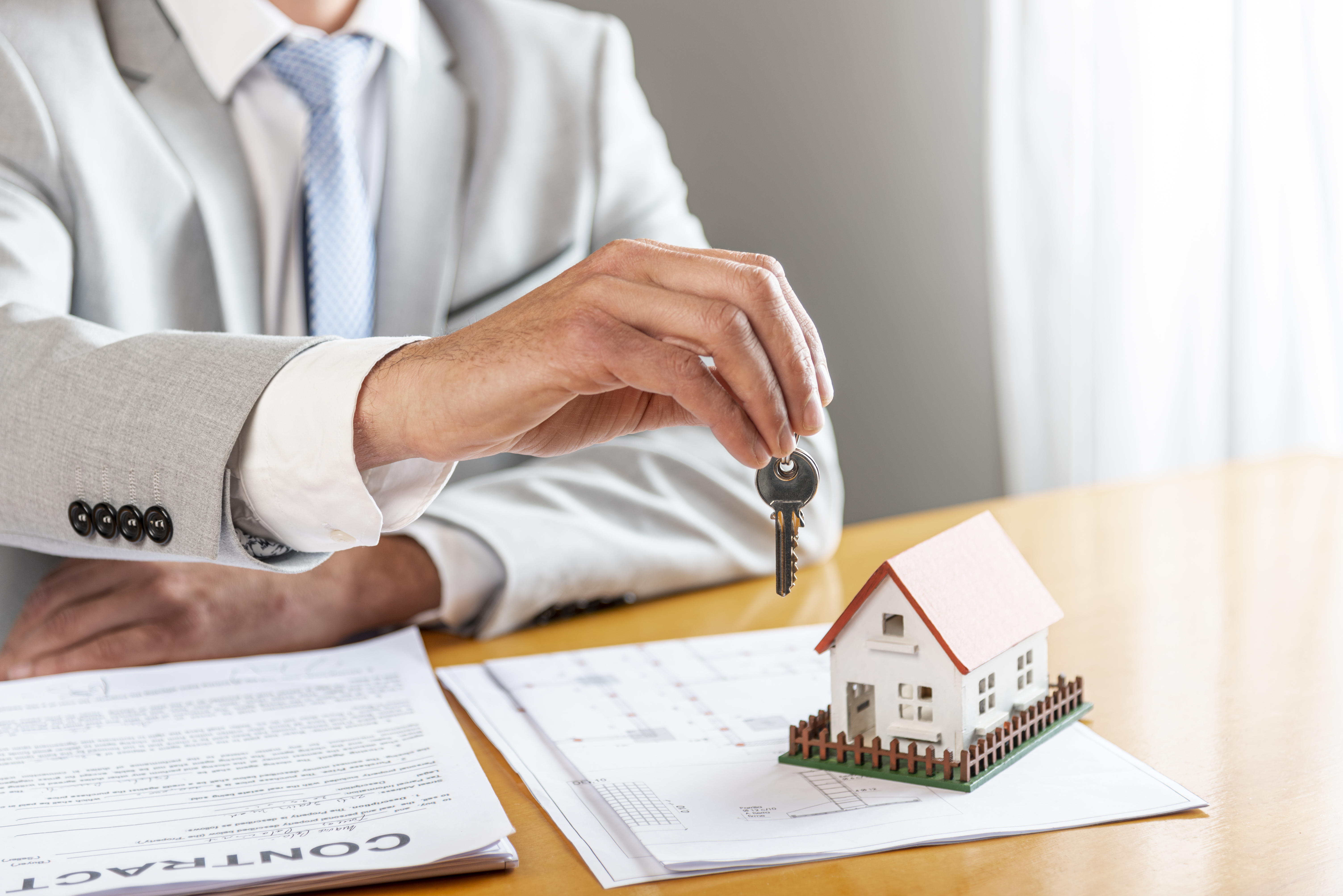 What Sets Ian Charlebois Real Estate & Mortgages Inc. Apart from Other Real Estate Firms? header image.